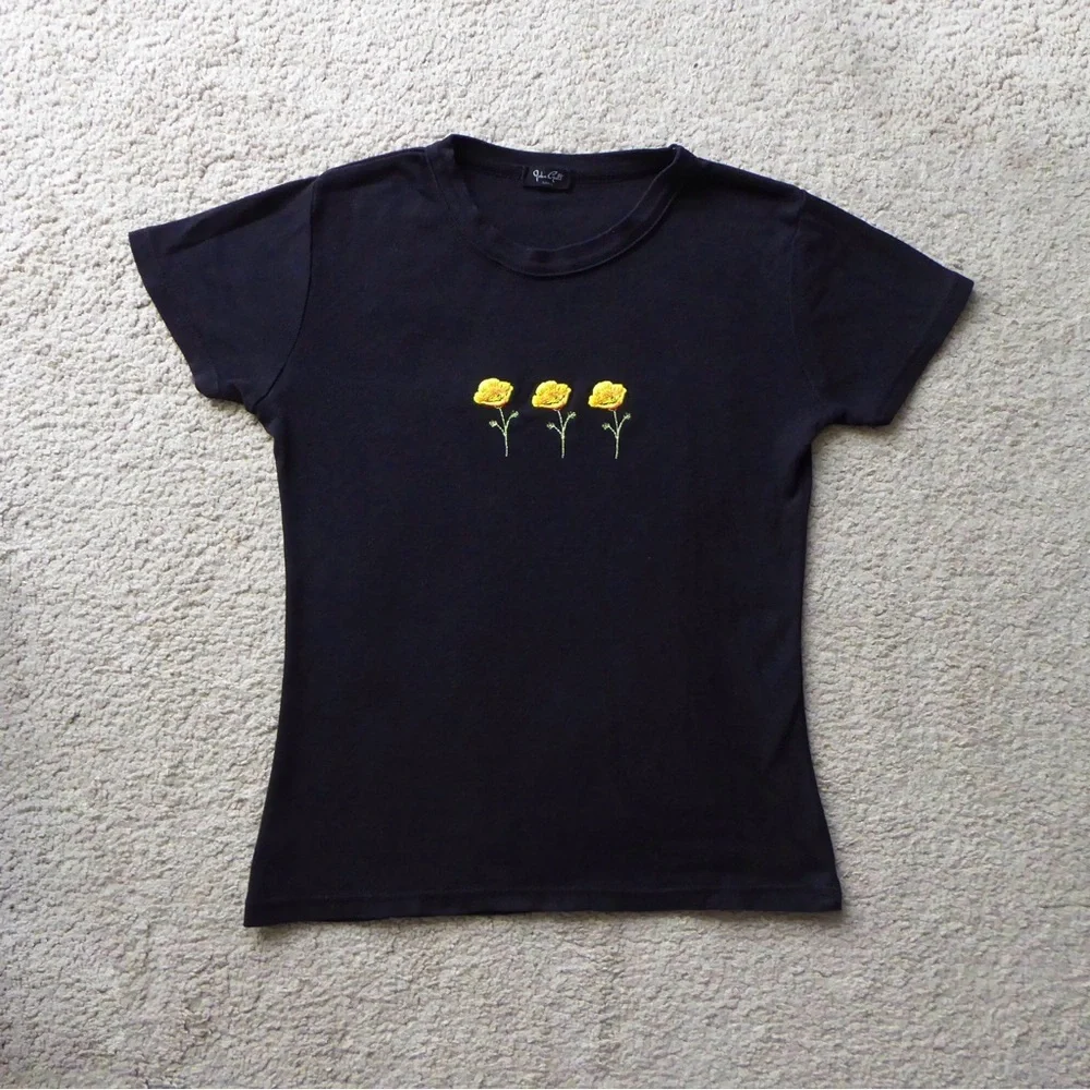 Brandy Melville John Galt Flower T-Shirt - Picture 2 of 4